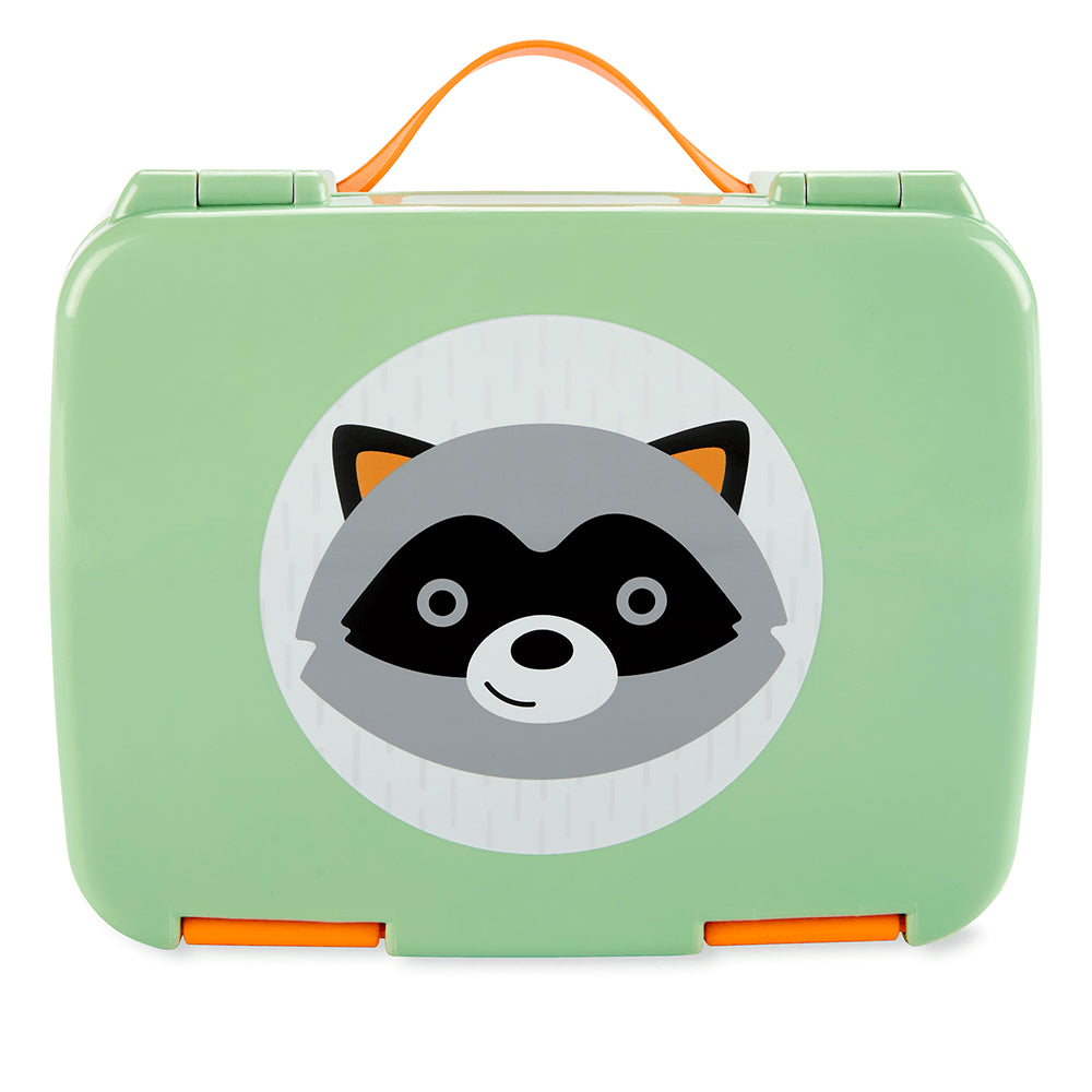 Bento Box Zoo e Spark Skip Hop com estampa de guaxinim, vedação segura e alça flexível, ideal para crianças a partir de 3 anos.