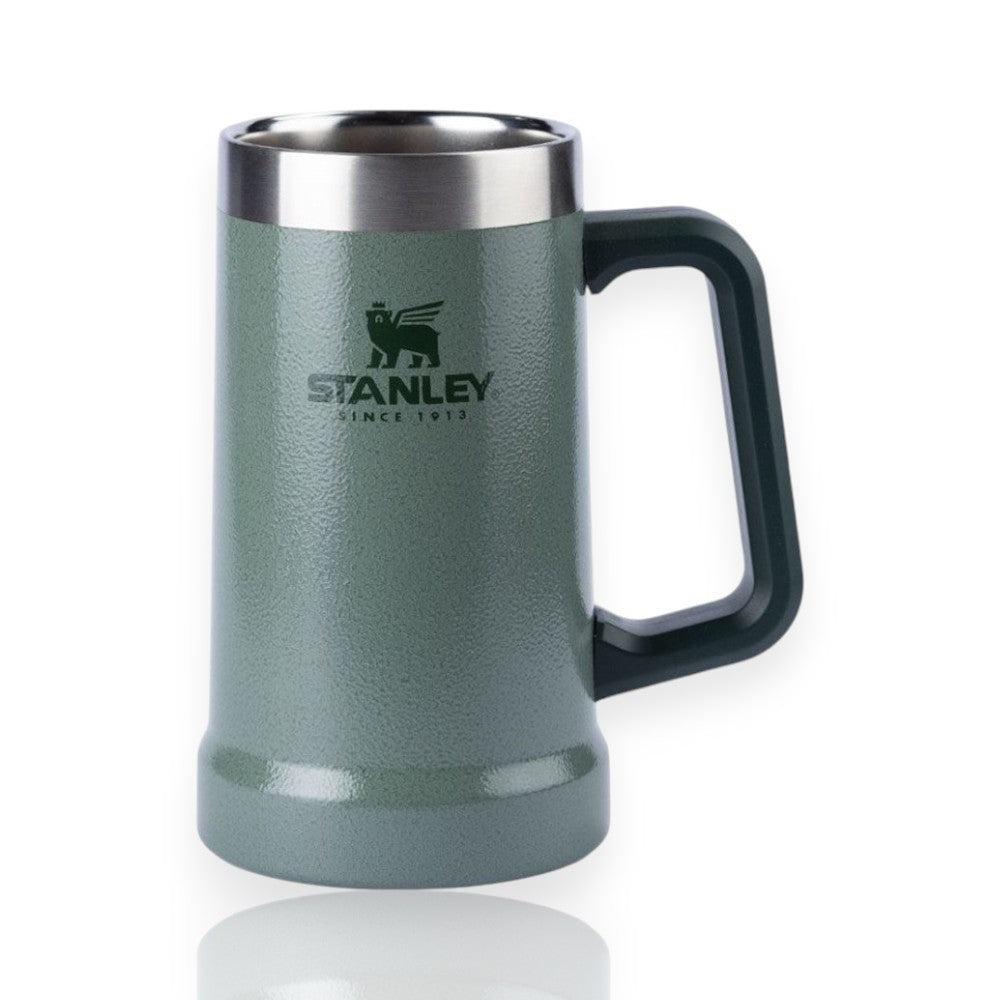Caneca Térmica de Cerveja Stanley | 709ML com design robusto e alça confortável, ideal para manter a cerveja gelada por mais tempo.