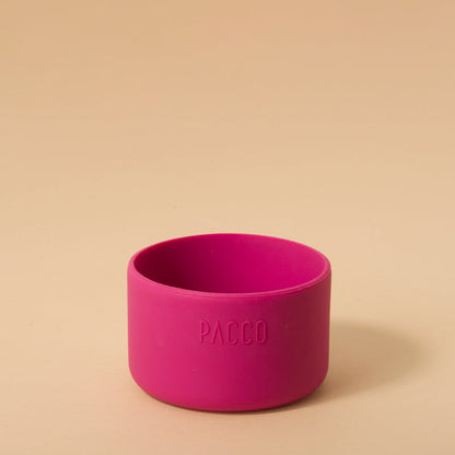 Capa de Silicone PACCO Hydra Base Grande em rosa para proteção das garrafas, destacando estilo e encaixe preciso.
