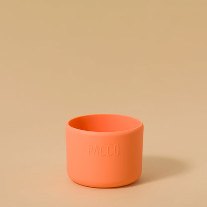 Capa de Silicone PACCO Hydra Base PEQUENO em cor laranja, proteção e estilo para garrafas Hydra, feita de silicone premium e sustentável.