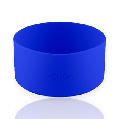Capa de Silicone Kouda – Ladakh G em azul, compatível com Garrafa Ladakh 960ml, feita de silicone, medidas 5x7cm.