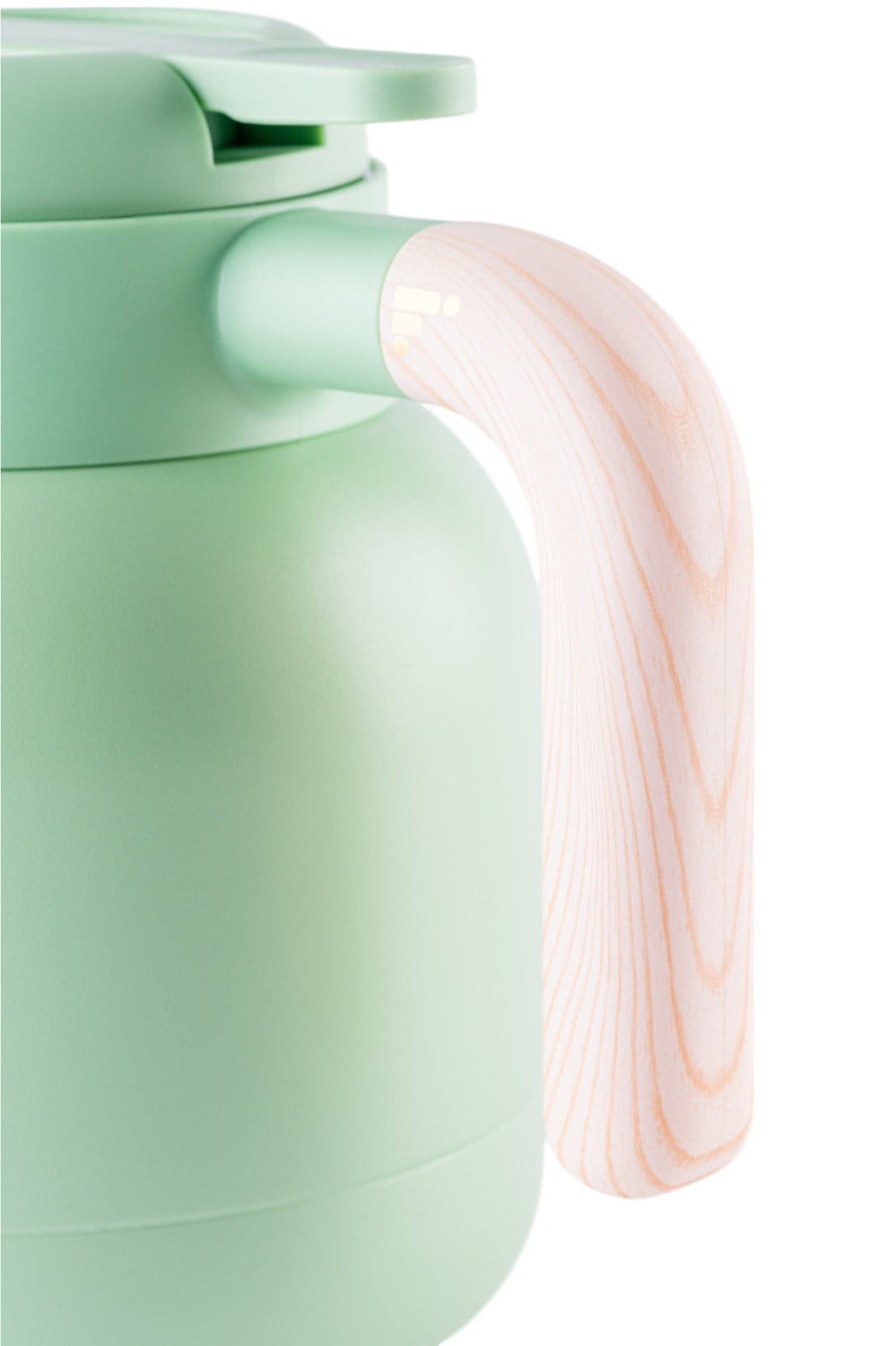 Detalhe da alça em madeira da Garrafa de Café Expresso Faster - 1000ml, design elegante e moderno em verde pálido.