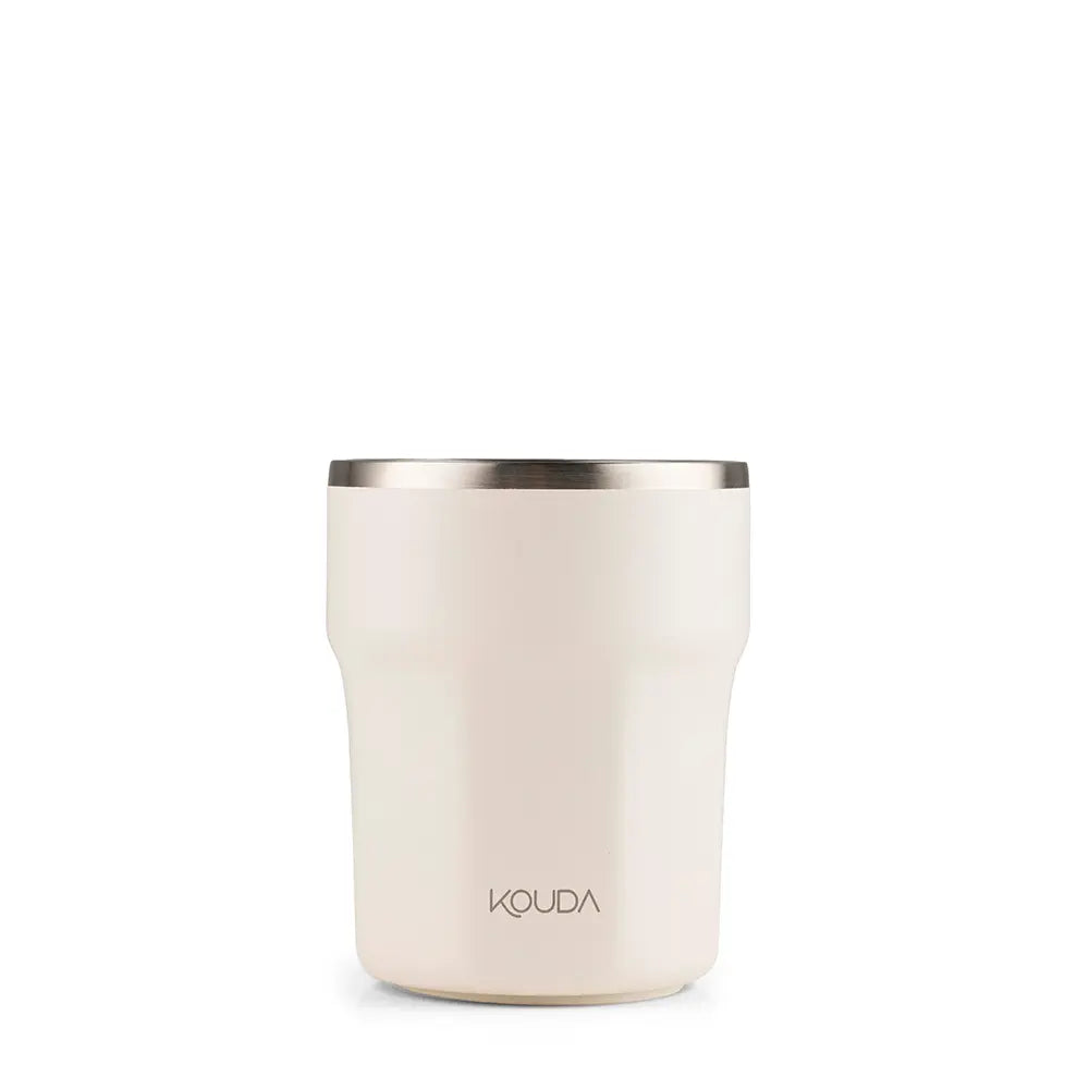 Copo Térmico Kouda Egeu 270ml ideal para café compacto, fácil de transportar, com conservação térmica eficiente, em branco elegante.