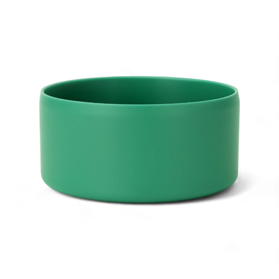 Protetor de Silicone G - by empório, acessório verde para proteção de garrafas de 950 a 1200 ml, resistente e lavável.