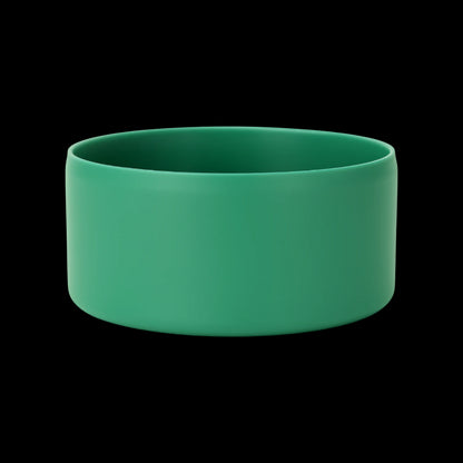 Protetor de Silicone G - by empório, acessório verde para proteção de garrafas de 950 a 1200 ml, resistente e lavável.