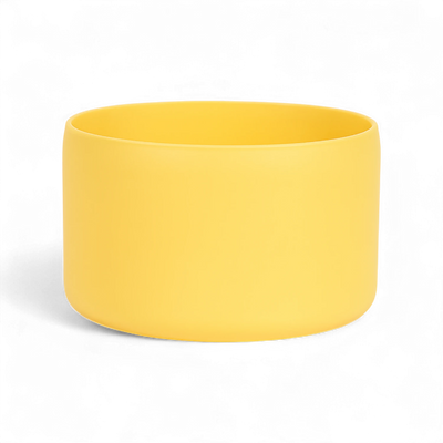Protetor de Silicone M - by empório amarelo para copos e garrafas, reduz ruídos, evita marcas, adapta-se a 350-750 ml.