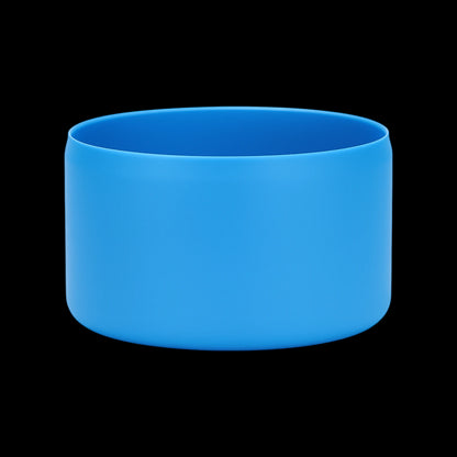 Protetor de Silicone M - by empório em azul para copos e garrafas, reduz ruídos e evita marcas.