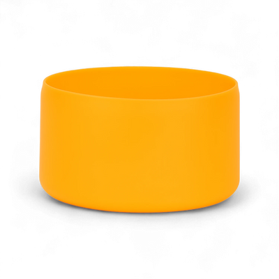 Protetor de Silicone M - by empório em laranja, ideal para copos e garrafas térmicas, reduzindo ruídos e protegendo superfícies com encaixe firme.