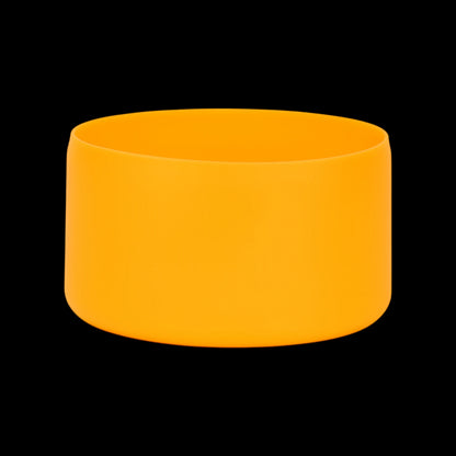 Protetor de Silicone M - by empório em laranja, ideal para copos e garrafas térmicas, reduzindo ruídos e protegendo superfícies com encaixe firme.