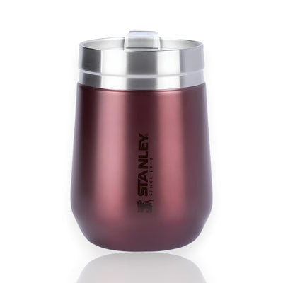 Copo Térmico Everyday Stanley | 296ML em aço inoxidável vermelho, ideal para manter bebidas geladas por até 20 horas.