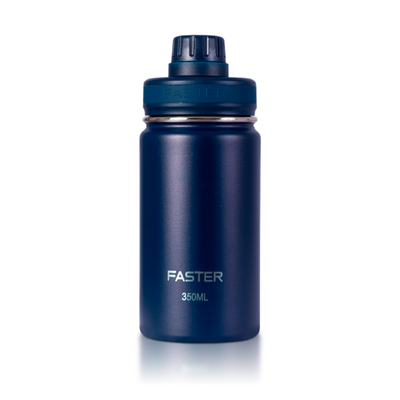 Garrafa Térmica Faster - 350ml azul, ideal para manter bebidas frias ou quentes por mais tempo, perfeita para a escola ou trabalho.
