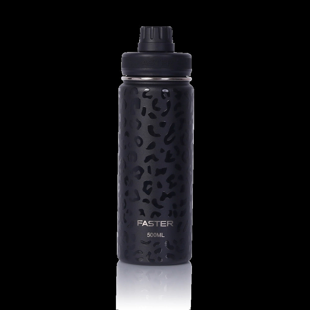 Garrafa Térmica Faster - 500ml preta com design moderno para conservar bebidas e promover sustentabilidade.