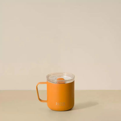 Caneca PACCO Fokus 295ml, revestimento cerâmico PURETASTE para café, chá ou chocolate quente, design elegante laranja. 