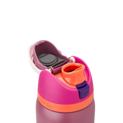 Tampa da Garrafa Térmica Owala FreeSip - 946ml | 32oz com design inteligente e bico FreeSip™ patenteado, vista de perto.