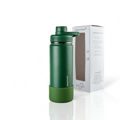 Garrafa Térmica GalaxyFlask® 532 - Alça Fixa verde com tampa inovadora ao lado da caixa