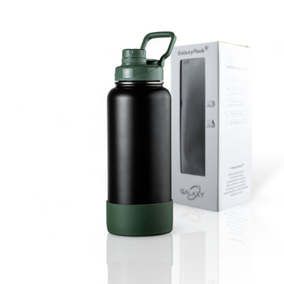 Garrafa Térmica GalaxyFlask® 946ml - Black Editions, com desempenho térmico excepcional de até 24 horas, em preto com caixa