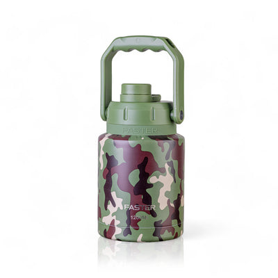 Garrafa Térmica Faster Growler - 1200ml em estampa camuflada, ideal para manter bebidas frias por 24 horas ou quentes por até 12 horas.