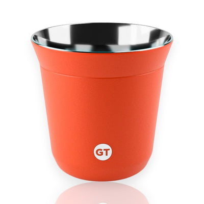 Copo Térmico Goldentec Espresso 150ml em Powder Coating laranja, ideal para bebidas seguras e sem BPA. Perfeito para qualquer ambiente.