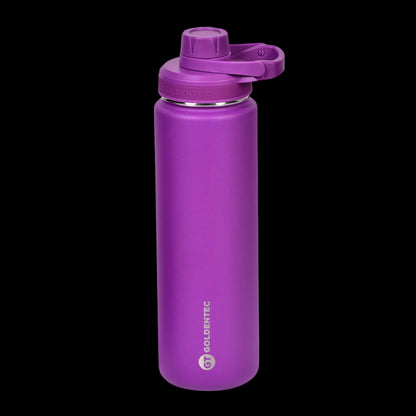 Garrafa Térmica Goldentec 750ml roxa com isolamento térmico, ideal para manter bebidas quentes por 12h e frias por 24h.
