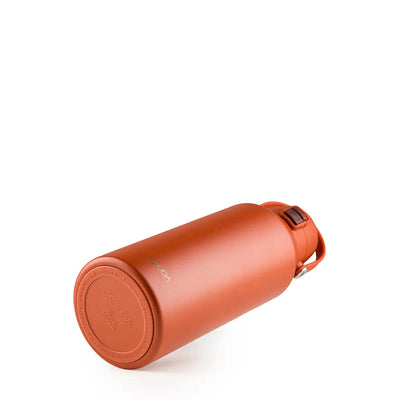 Garrafa Térmica Kouda Vega – 1000ml em cor laranja, ideal para hidratação durante todo o dia.