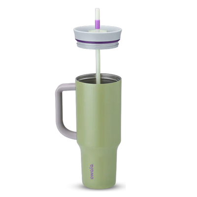 Copo Tumbler Térmico Owala - 1180ml | 40oz com isolamento a vácuo, mantendo bebida gelada por 24 horas, ideal para viagem e academia.