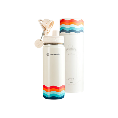 Garrafa Térmica Urbnsol 532ml - Core e Waves, aço inoxidável, ideal para bebidas quentes e frias, design compacto e moderno.