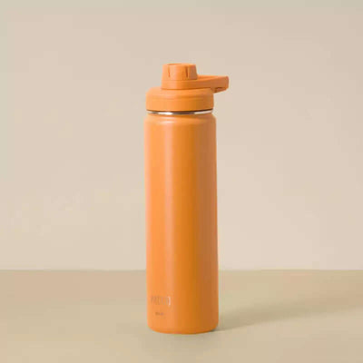 Garrafa Térmica PACCO Hydrav2 650ml laranja com design sofisticado e isolamento térmico eficiente para bebidas quentes e frias.