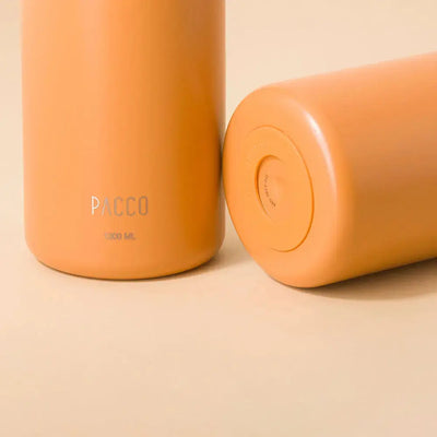 Garrafa Térmica PACCO Hydrav2 1200ml em laranja, destacando design moderno e capacidade ampliada.