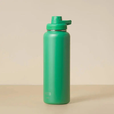 Garrafa Térmica PACCO Hydrav2 1200ml verde, ideal para manter bebidas frias por 24 horas ou quentes por 12 horas, design moderno e durável.