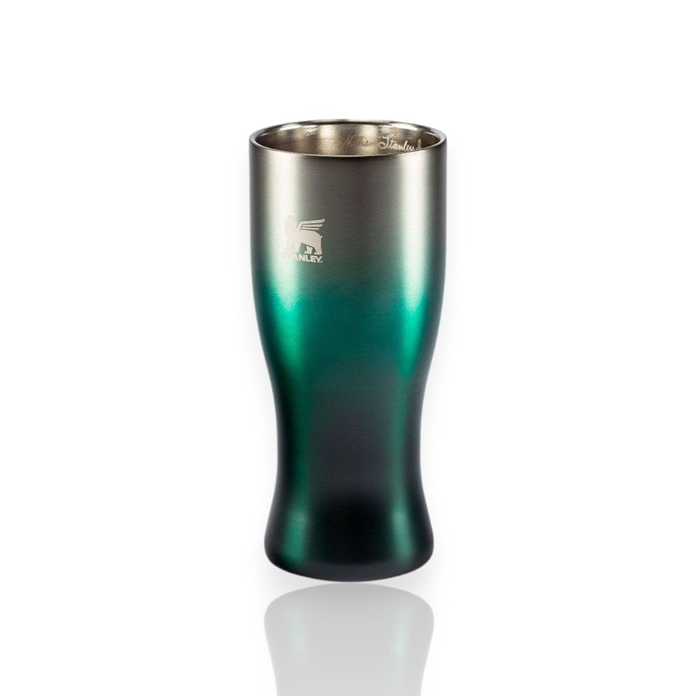 Copo térmico Pilsner Glass Happy Hour Stanley | 444ml em acabamento verde elegante.