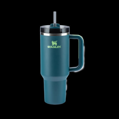 Copo Quencher Stanley 1,18L azul com tampa FlowState e alça ergonômica para hidratação prática e estilosa.