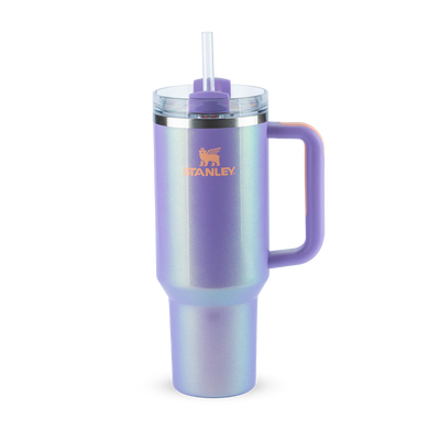 Copo Quencher Stanley 1,18L roxo com alça ergonômica e tampa FlowState em fundo preto