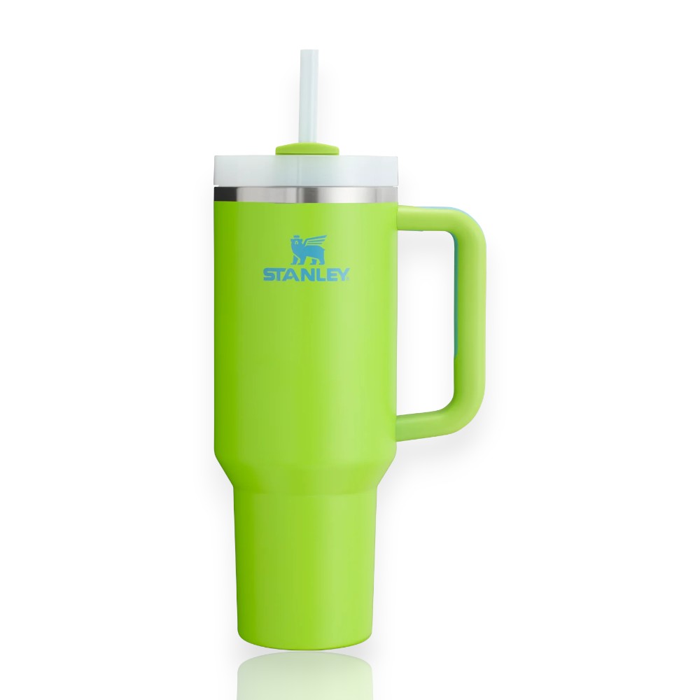 Copo Quencher Stanley 1,18L verde neon com alça ergonômica e tampa FlowState para hidratação prática e estilosa diariamente.