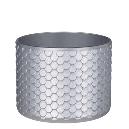 Capa de Silicone Sereia G - ( Owala Version ) com design escama prateada, protege contra riscos e danos, disponível em três tamanhos.