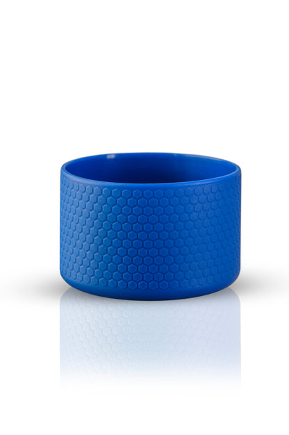 Silicone de Proteção P azul, compatível com marcas populares, ideal para garrafas de 350 ml a 750 ml.