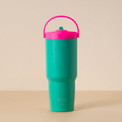 Copo Térmico PACCO SuperCup 880ml verde com tampa rosa, design moderno em aço inoxidável 18/8, resistente e funcional.