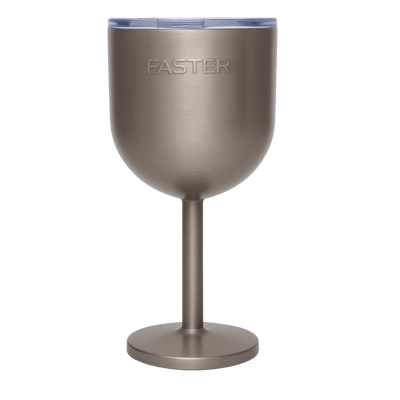 Taça Térmica para drinks Faster - 500ml em aço inoxidável, mantém bebidas geladas por 4 horas, design sofisticado com logo gravado