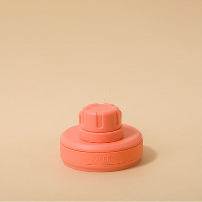 Tampa PACCO Original em polipropileno, design arrojado e funcional, ideal para transporte seguro e confortável de garrafas PACCO.