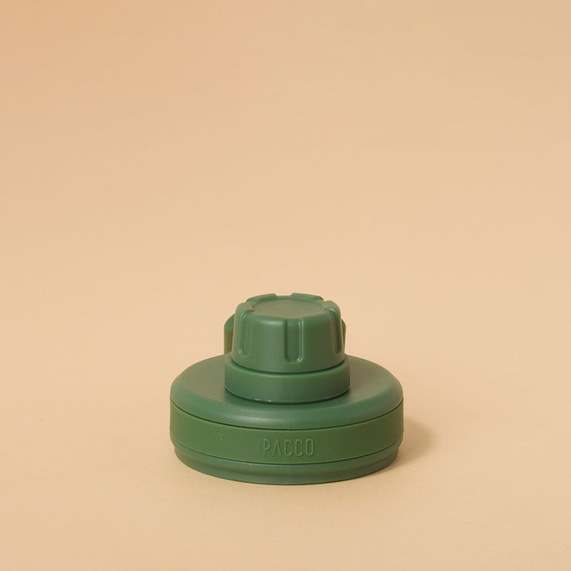 Tampa PACCO Original verde em polipropileno, design moderno com alça para transporte seguro e confortável.