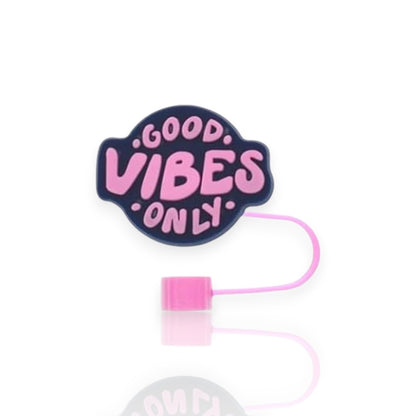 Protetor de Canudo Quencher - Pink Girl com design criativo "Good Vibes Only" para copos Stanley e Owala, toque divertido e higiênico.