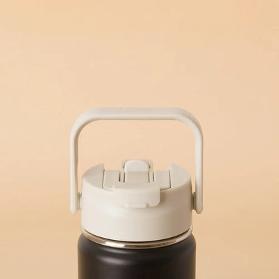 Tampa PACCO Duo com canudo de silicone e tampa flip, ideal para hidratação fácil e prática.