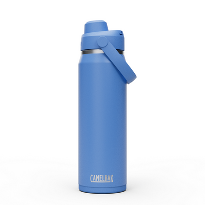 Garrafa Térmica Camelbak Thrive 740ml em azul, ideal para manter a hidratação ao longo do dia.