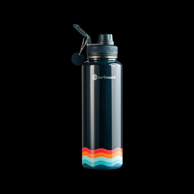 Garrafa Térmica Urbnsol 1,18L - Core e Waves em aço inoxidável, ideal para manter bebidas quentes por 12h e frias por 24h, com design moderno.
