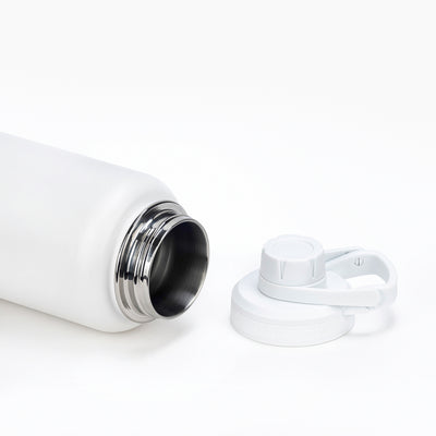 Garrafa Térmica Versity ColdKeeper 950ml com tampa aberta, mostrando isolamento a vácuo para manter bebidas frias ou quentes.