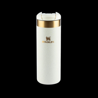 Garrafa Térmica AeroLight™ Transit Stanley | 0.47L em Edição Comemorativa com design elegante e acabamento premium.