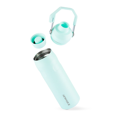 Garrafa Térmica Stanley Aerolight™ Fast Flow - 710ml em aço inox, visual moderno e leve, com peças destacadas.