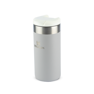 Garrafa Térmica Aerolight Transit | 354ml Stanley, design compacto, leveza, isolamento a vácuo, portabilidade, desempenho térmico.