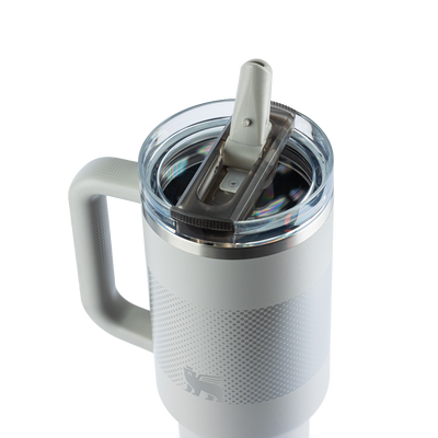 Copo Quencher Protour Stanley | 1,18L com tampa Flip Straw ProTour e design moderno em fundo branco.