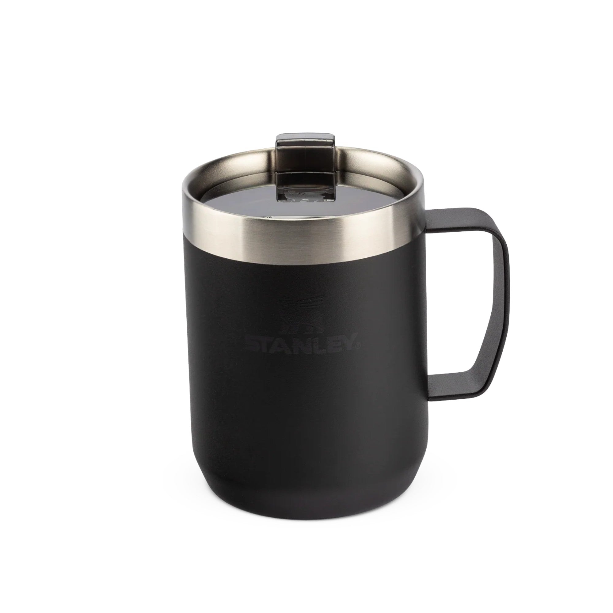 Caneca Camp Mug Stanley 236ml em aço inoxidável com isolamento térmico avançado e design portátil.