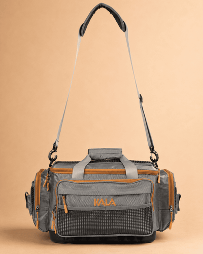 Bolsa organizadora de pesca KALA BPK 540 na cor cinza com laranja